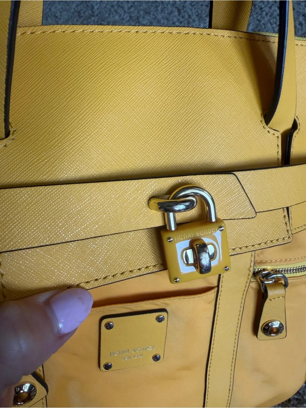 henri bendel henri bendel